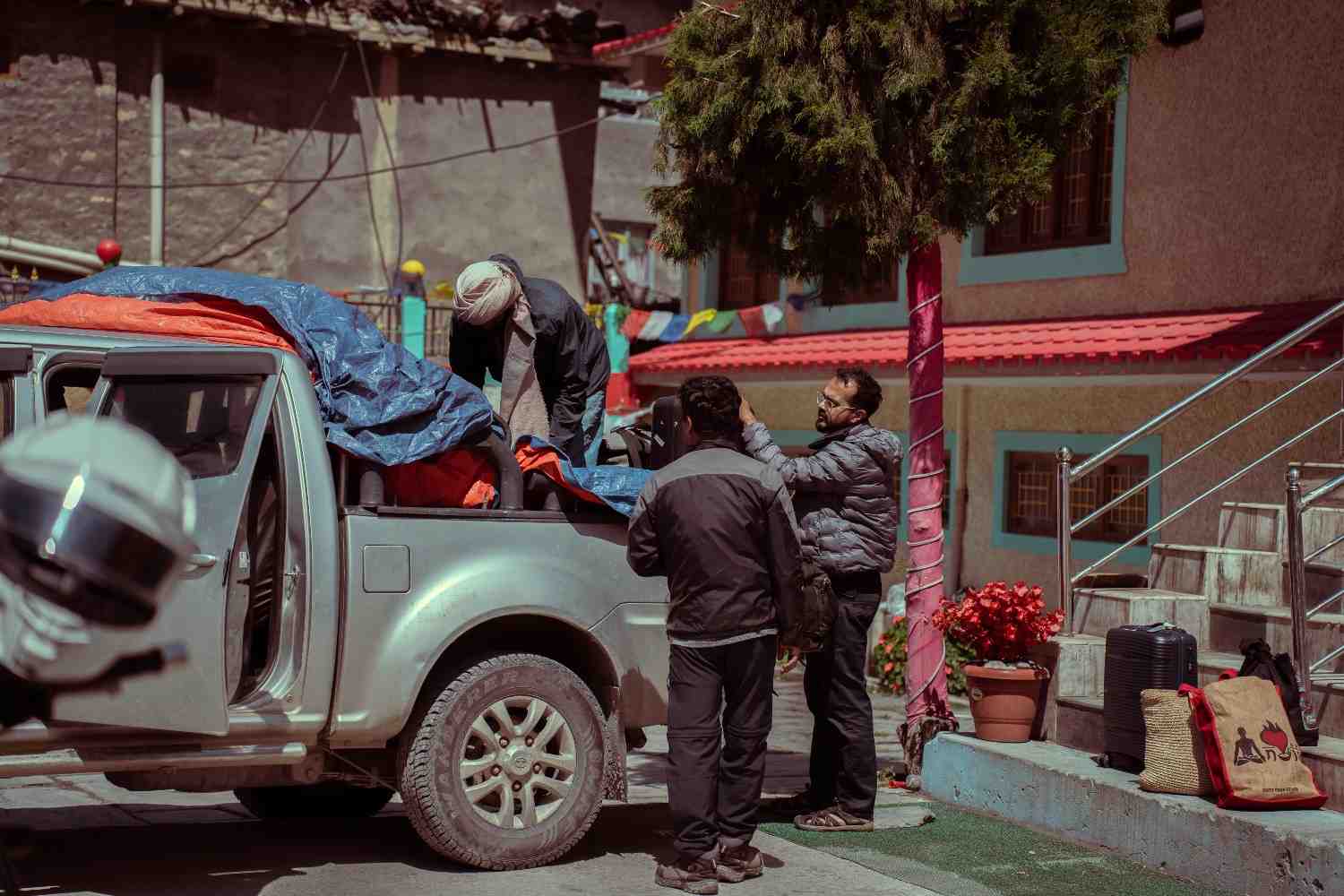 202609270715 Kogistic Cgroup Of Nepal Moto Tours 100kb